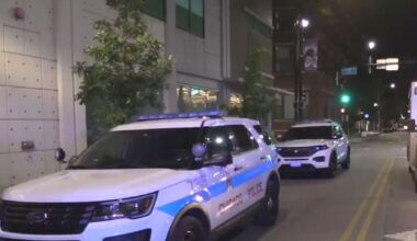 Boy, 17, wounded in shooting in car in Chicago's South Loop