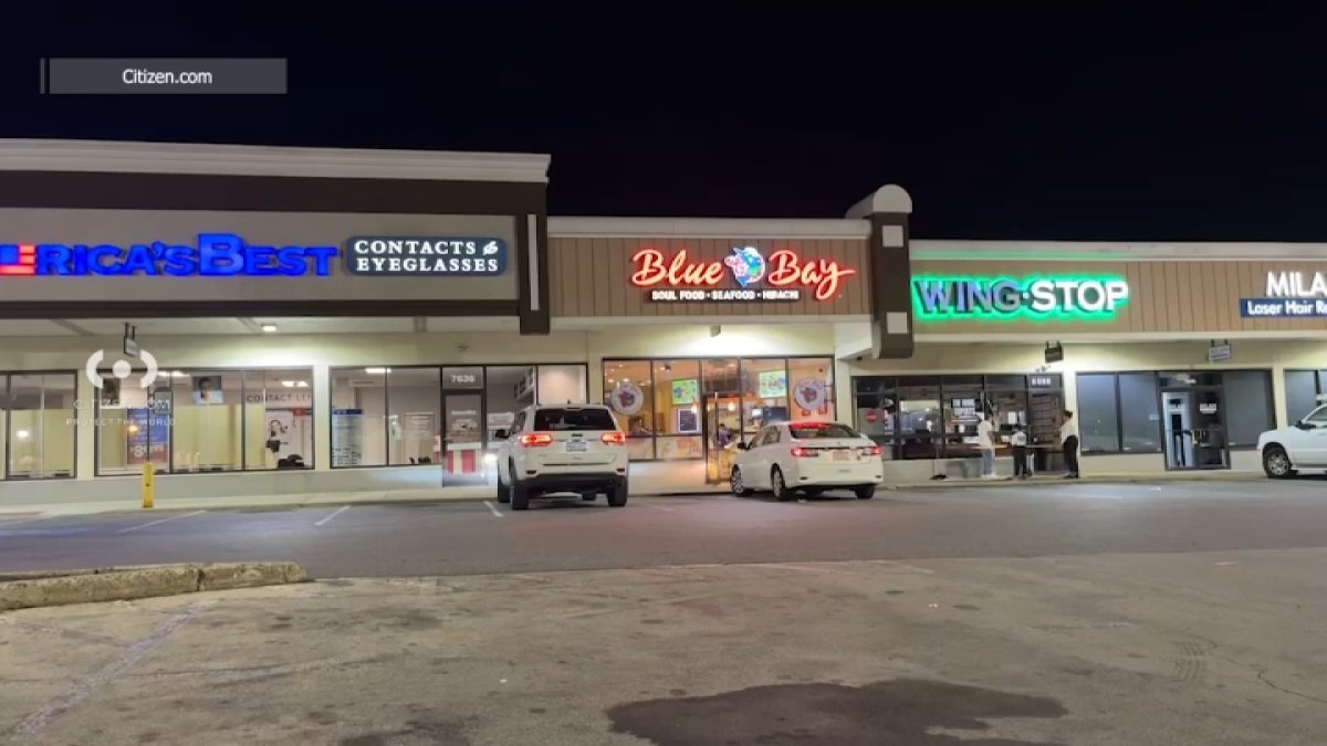 Worker at Overbrook Wingstop shot by customer, police say – NBC10 Philadelphia