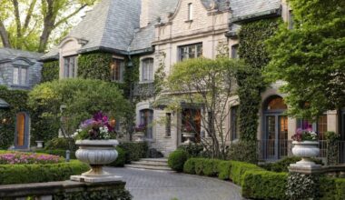 Winnetka mansion sells for record-breaking price in Chicago area – NBC Chicago