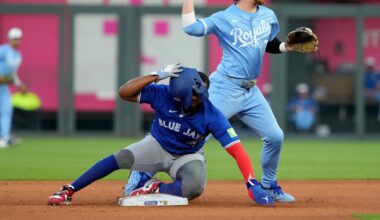 Royals' back-to-back homers and Cameron's pitching lift Royals over Blue Jays 2-1