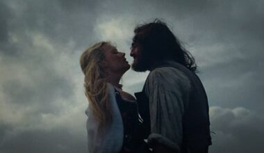Margot Robbie, Jacob Elordi Fall in Love