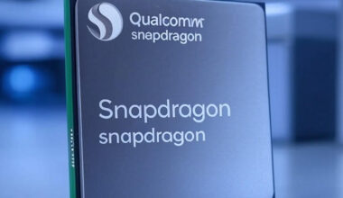 Qualcomm to Lead 2025 AI Edge Computing with Snapdragon Innovations