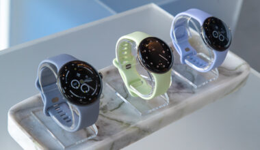 Three Pixel Watch 4 models next to each other in different colors