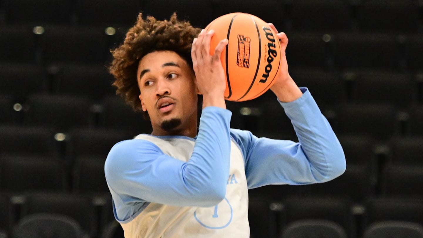 Mar 20, 2025; Milwaukee, WI, USA; North Carolina Tar Heels guard Seth Trimble (7) works out during NCAA Tournament First Round Practice at Fiserv Forum. Mandatory Credit: Benny Sieu-Imagn Images