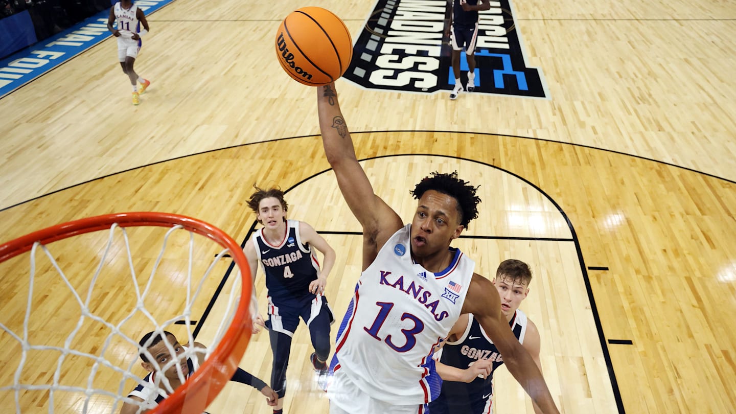 Gonzaga v Kansas