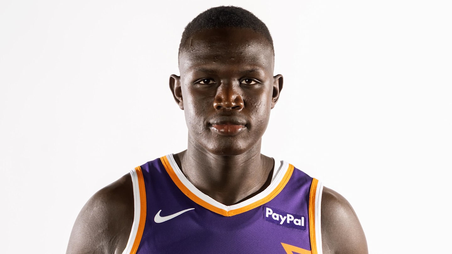 Suns Rookie, Top 10 Pick Khaman Maluach Helps Phoenix to Preseason Win