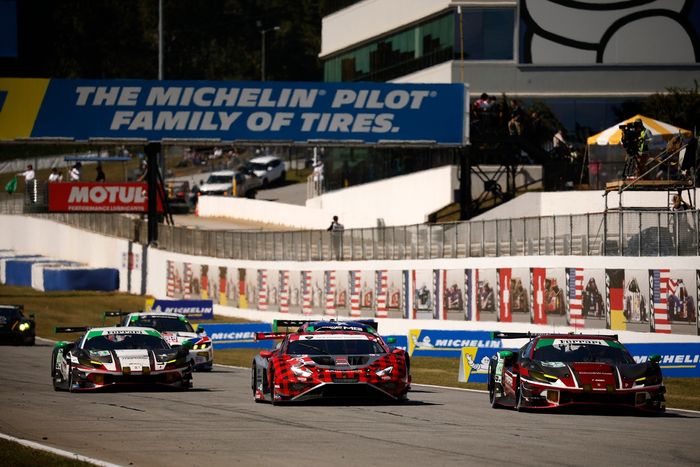 #021 Triarsi Competizione Ferrari 296 GT3: AJ Muss, Riccardo Agostini, Robert Megennis, #9 Pfaff Motorsports Lamborghini Huracan GT3 EVO2: Andrea Caldarelli, Marco Mapelli, James Hinchcliffe