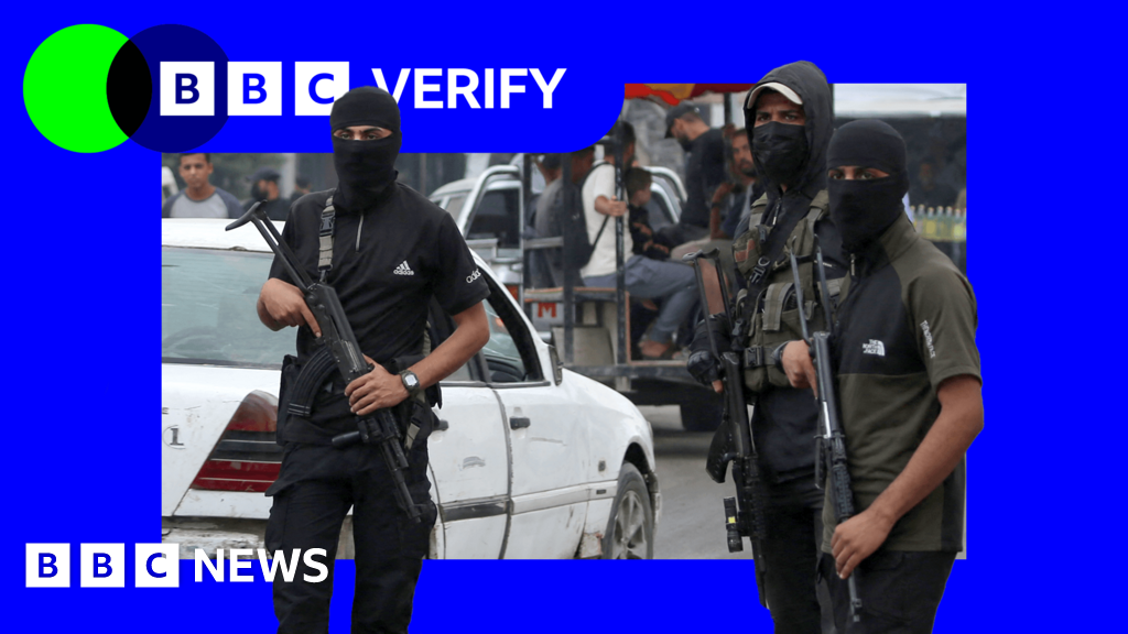 Trump demands Hamas disarm, as group moves against 'collaborators' in Gaza