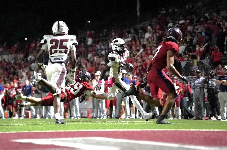 ‘Our goal is to just go 1-0': Keller Central keeps playoff hopes alive