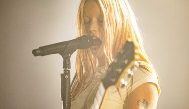 Wet Leg Delivers a Knockout Blow at Rowdy Dallas Show