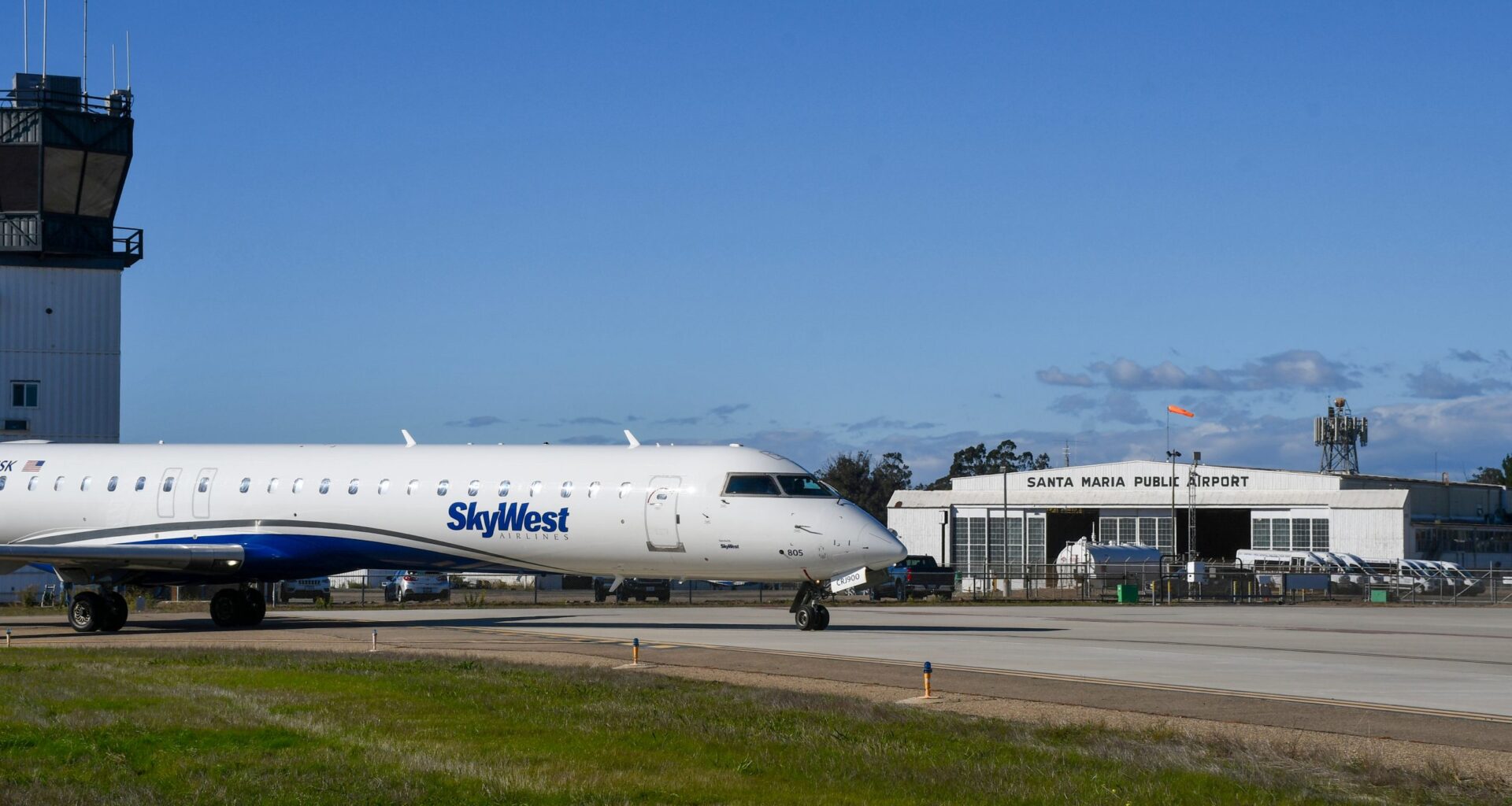 As Phoenix Flights Take Off, SMX Looks to Boost Marketing | Local News