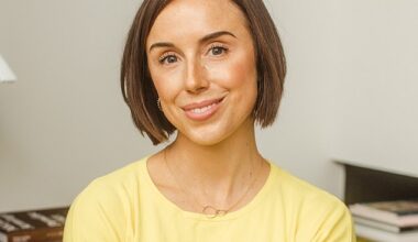 Dr Jenna Macciochi is an immunologist specialising in the intersection of nutrition, movement mind-body practices and lifestyle with the immune system in health and disease