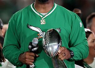 Eagles legend Brandon Graham is coming out of retirement