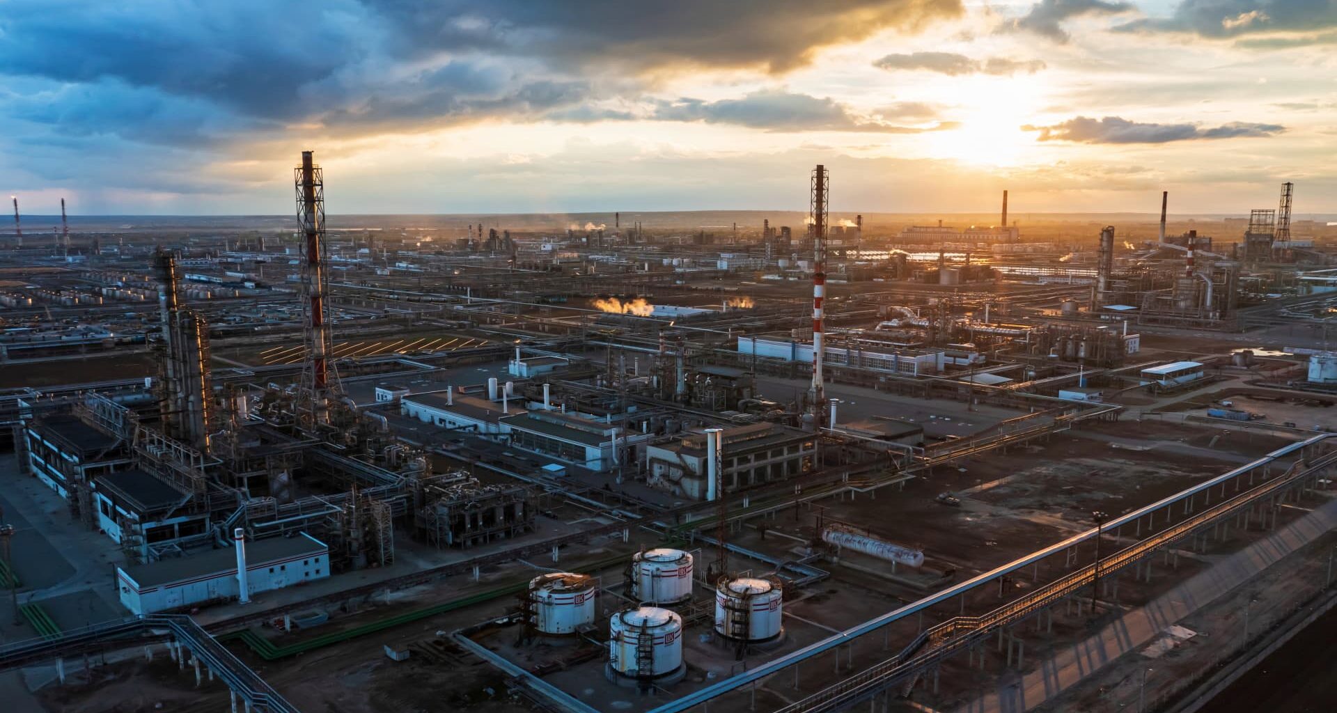 Trump admin sanctions Russian oil companies, presses for Ukraine ceasefire