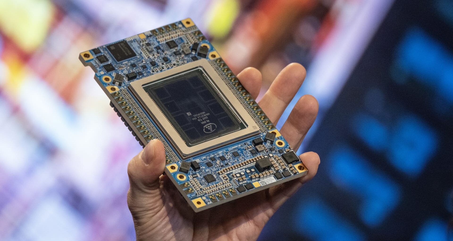 Artificial intelligence is exciting play into earnings: Wells Fargo