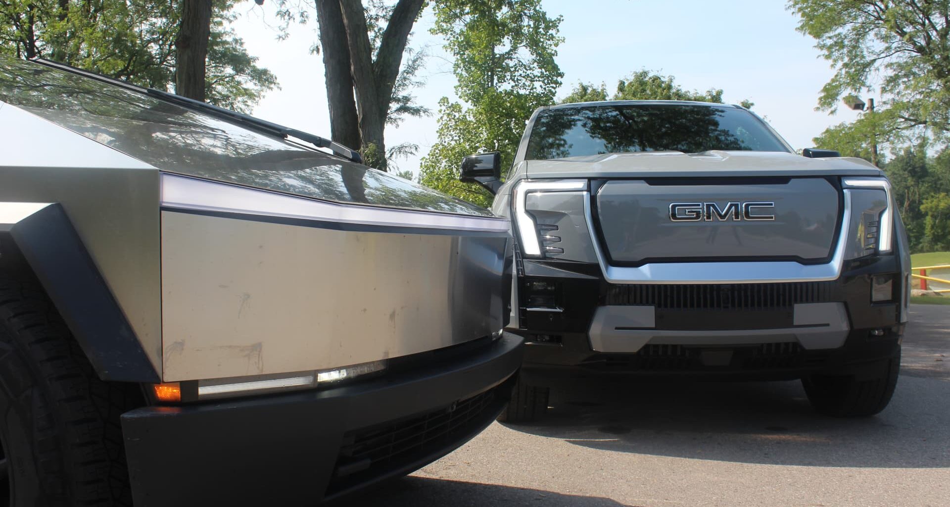 Tesla, GM lead record U.S. EV sales as federal incentives end