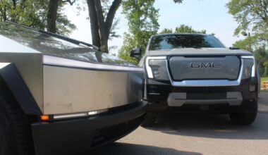 Tesla, GM lead record U.S. EV sales as federal incentives end