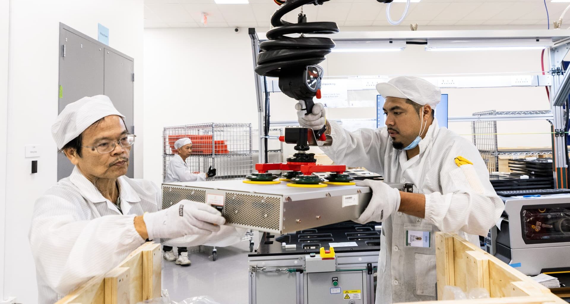 Apple begins shipping American-made AI servers from Texas