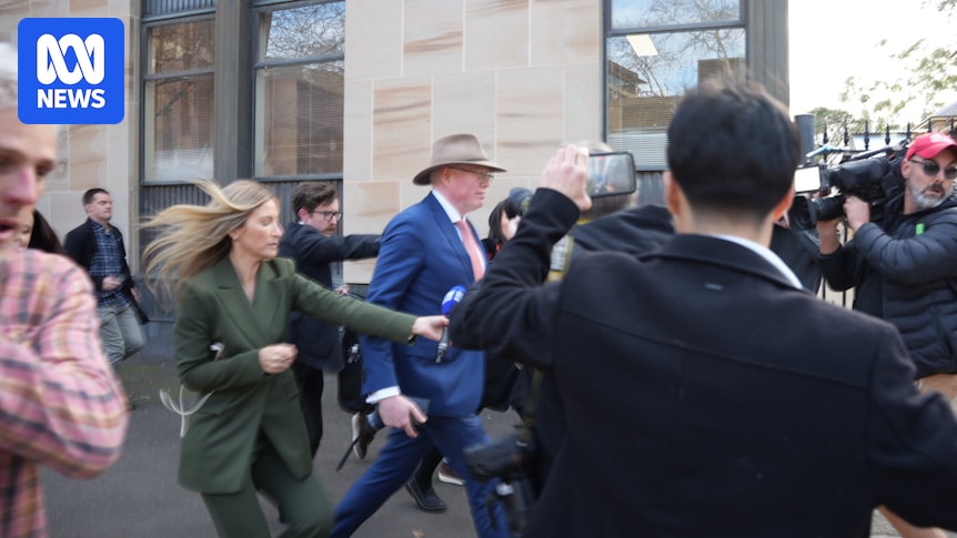 Disgraced ex-Kiama MP Gareth Ward jailed for sexually abusing two young men