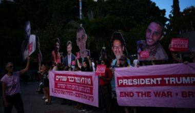 Israel optimistic on Gaza peace talks despite Hamas 'manipulation' concerns, officials tell Euronews