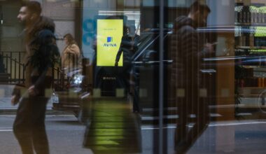 Aviva Ratchets Up Private Markets Exposure in Default Pensions