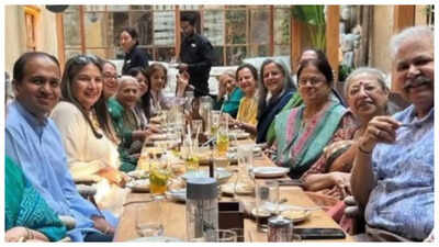 'Bichde sabhi baari baari...': Shabana Azmi remembers batchmate Satish Shah with a throwback photo, calls him a 'jovial soul'