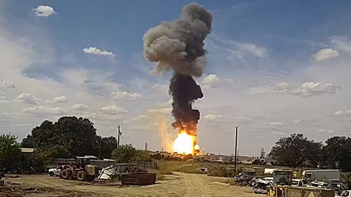 Firefly Aerospace rocket explodes on test stand in Texas. See video