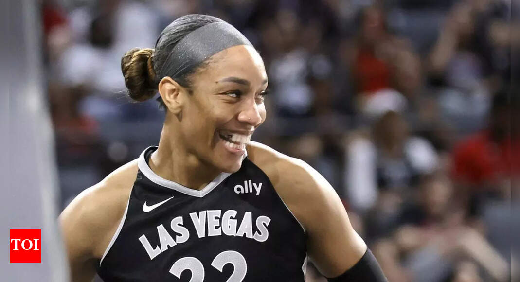 A’ja Wilson celebrates with '400 Degreez' rapper after Las Vegas Aces’ Game 1 blowout over Phoenix Mercury | NBA News