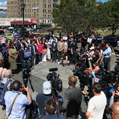 Here’s who owns New York’s local TV stations