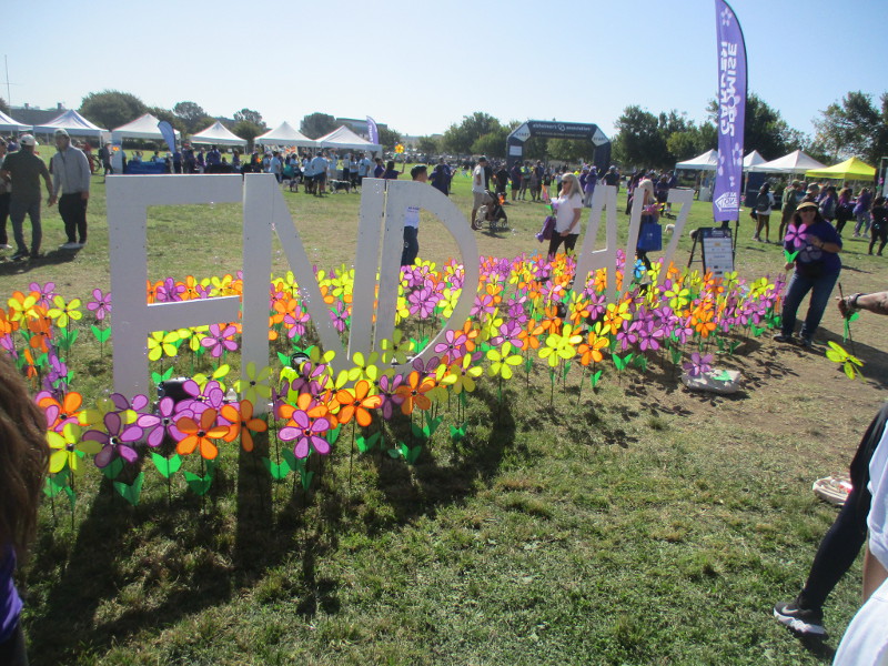 Walk to End Alzheimer’s at Liberty Station. – Cool San Diego Sights!