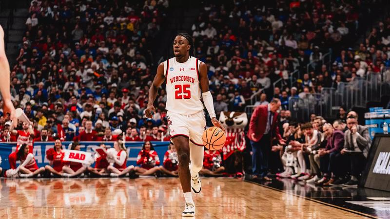 Blackwell earns preseason All-Big Ten honors