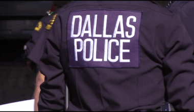 Dallas officer turns self in to Harris County Sheriff's Office