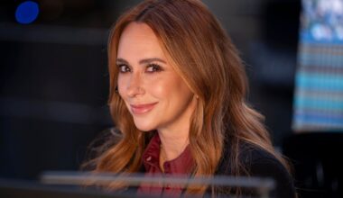 Jennifer Love Hewitt Talks ‘9-1-1’ Season 9 And Her Fearless Mindset