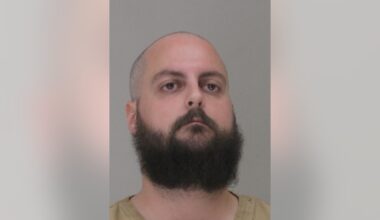 Dallas County juvenile service officer put 15-year-old in chokehold, stepped on his head, report says