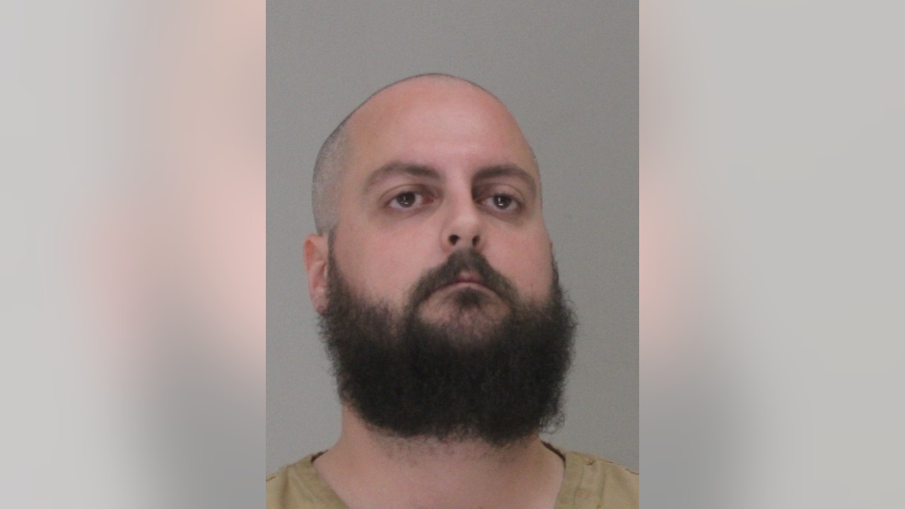 Dallas County juvenile service officer put 15-year-old in chokehold, stepped on his head, report says