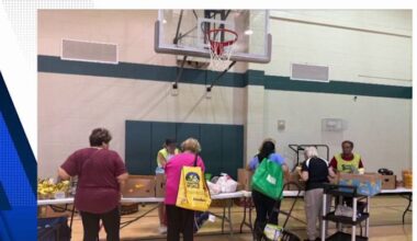 Free pop-up grocery stores in Houston offer fresh food to families in need