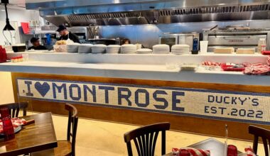 Exclusive: New pub flies into familiar Montrose space with NY-style pizza