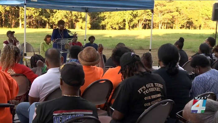 Northwest Jacksonville residents battle proposed housing on site of former landfill