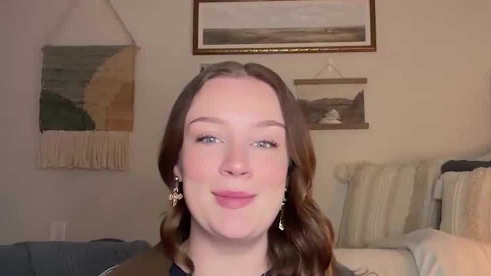 Susquehanna Valley native Aubrey Nicole advances in 'The Voice' after dramatic save by Reba