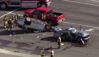 Woman critically hurt in north Phoenix crash; intersection closed