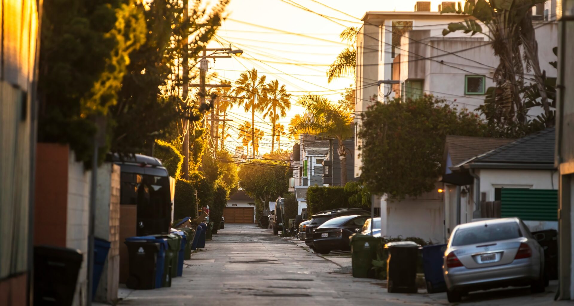 LA votes to raise trash pickup fees for citizens