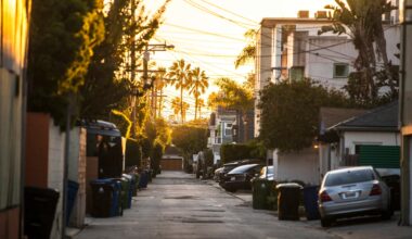 LA votes to raise trash pickup fees for citizens