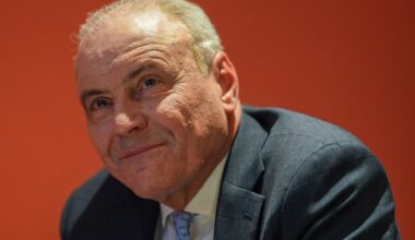 Who is Republican candidate Curtis Sliwa?