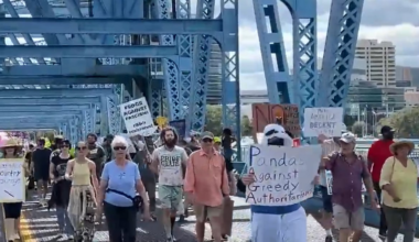 Mass Jacksonville crowd joins No Kings display of disdain for Trump
