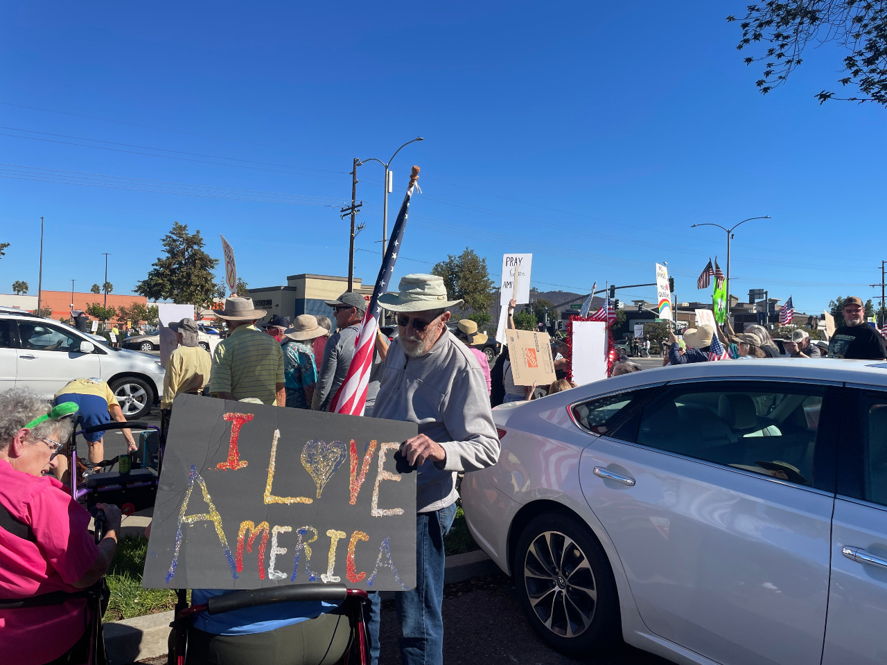 Thousands bang the drum for democracy at 'No Kings' rallies across San Diego