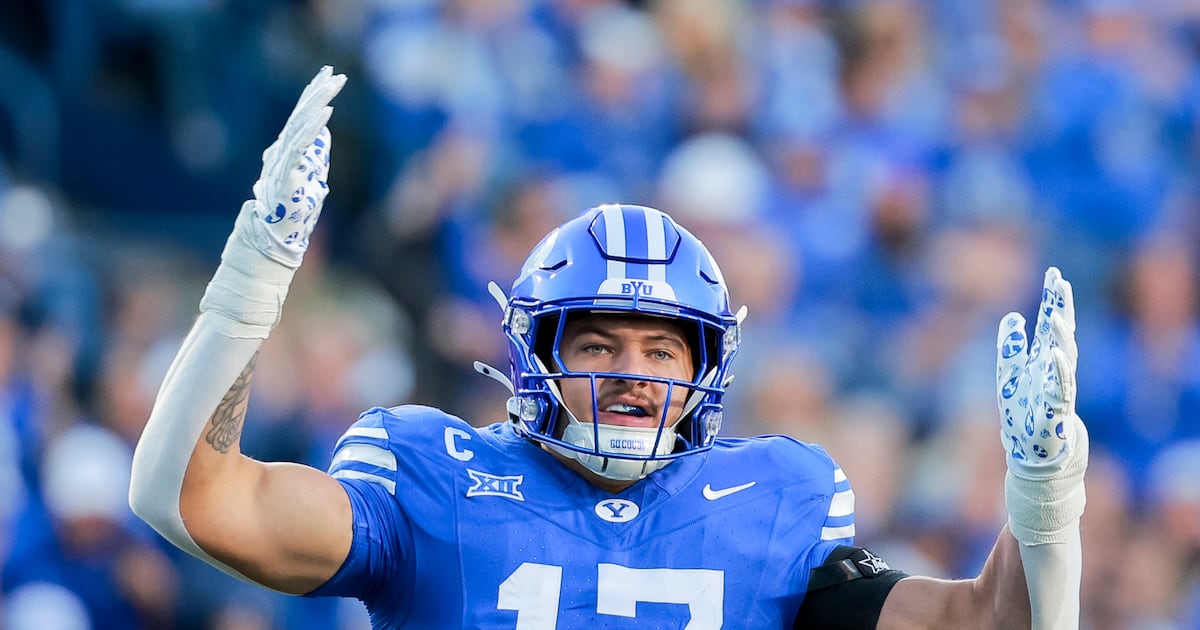 No. 15 BYU defeats No. 23 Utah, earns third straight rivalry win – Deseret News