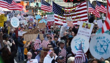'No Kings' protest takes over NYC