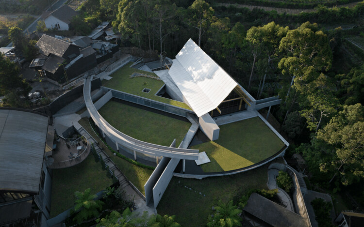 Loka Meru - Salatiga / andramatin - Image 4 of 19