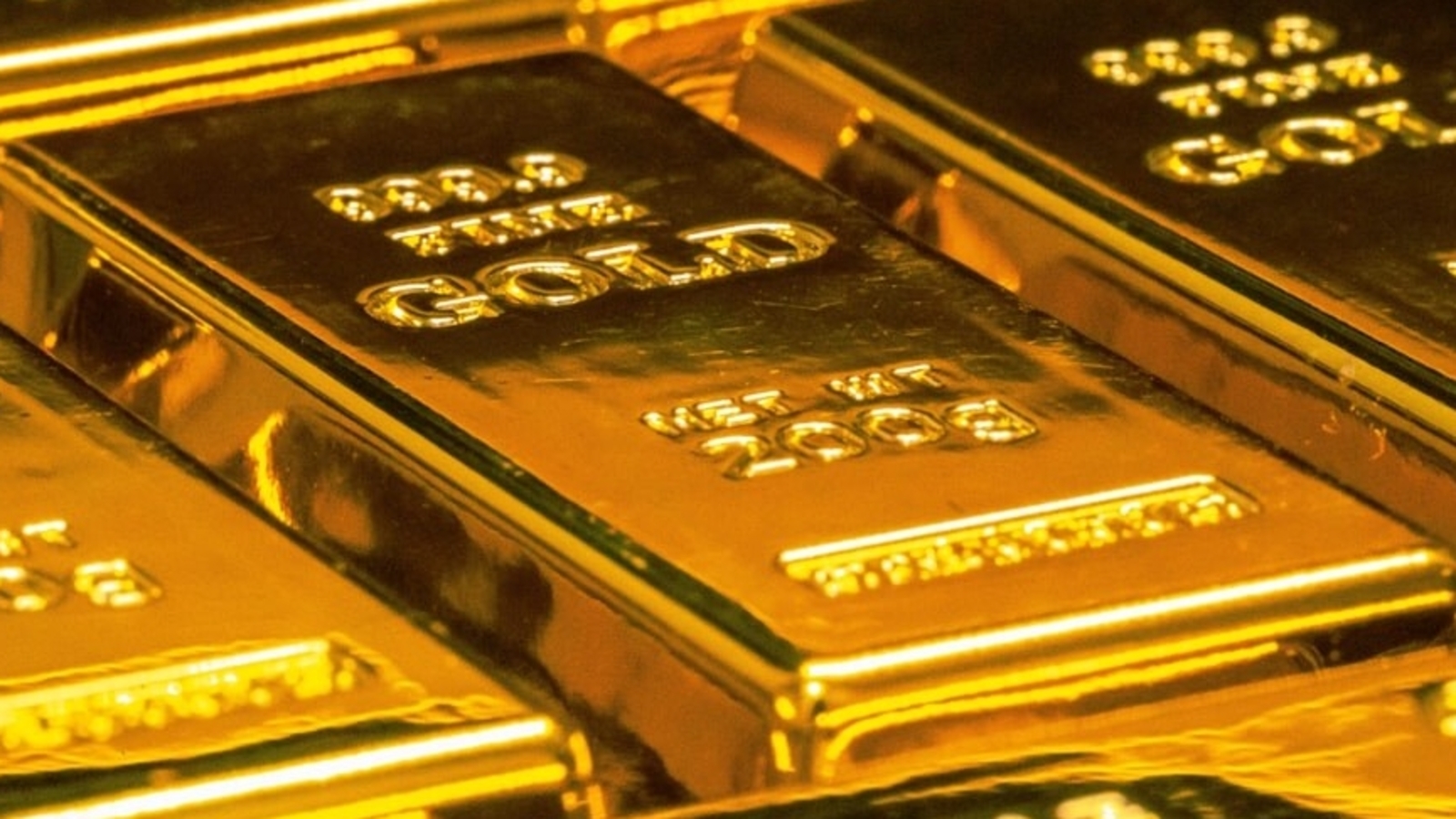 Why is gold down today? Possible reasons for the price drop