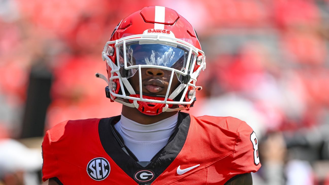 Georgia WR Colbie Young out indefinitely with leg fracture